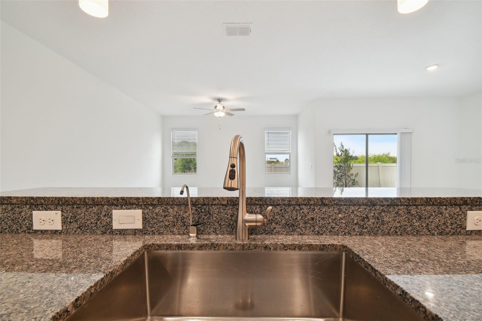 Image 10 of 80 For 8221 Corner Pine Way