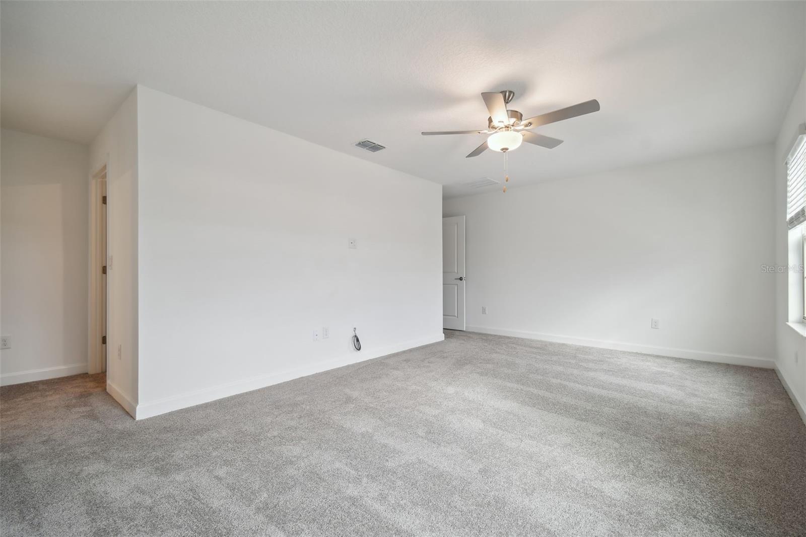 Image 37 of 80 For 8221 Corner Pine Way