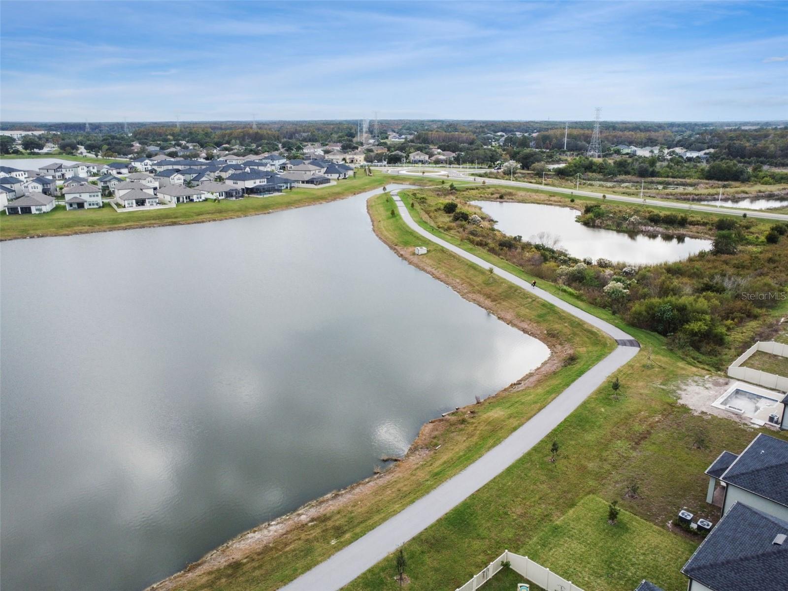 Image 57 of 80 For 8221 Corner Pine Way