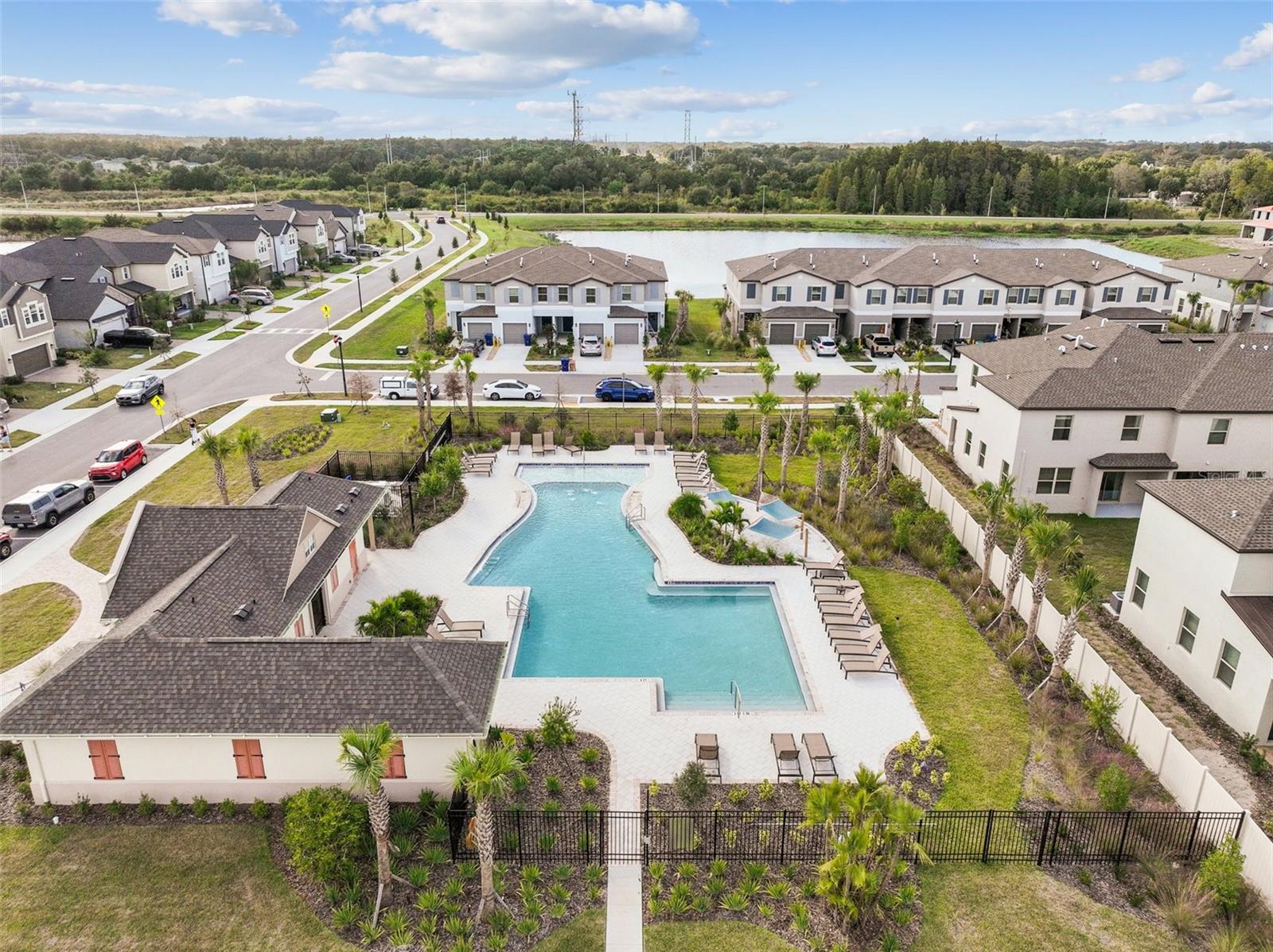 Image 60 of 80 For 8221 Corner Pine Way