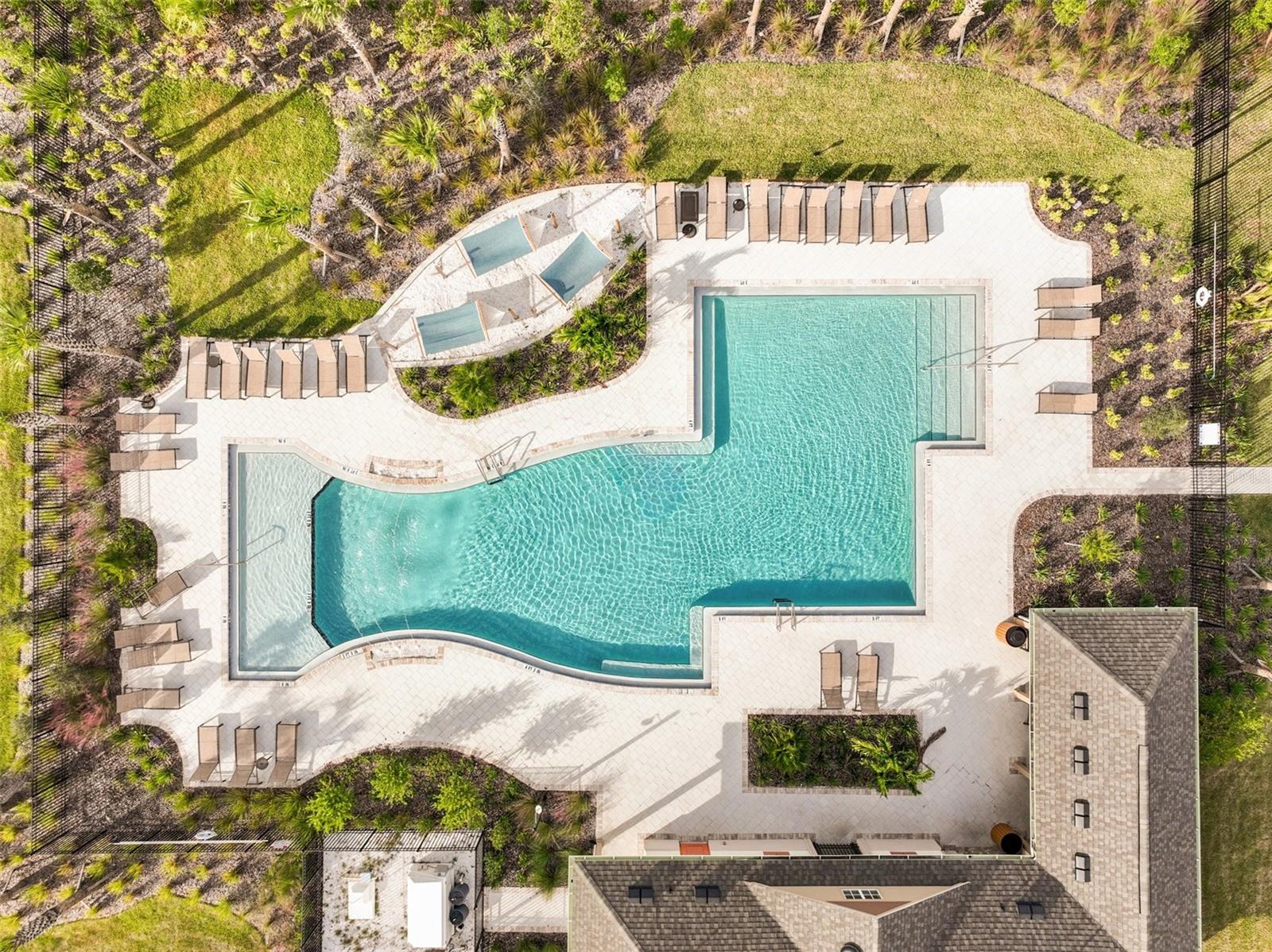 Image 66 of 80 For 8221 Corner Pine Way