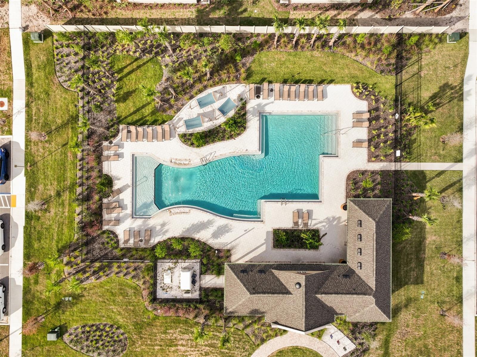 Image 68 of 80 For 8221 Corner Pine Way