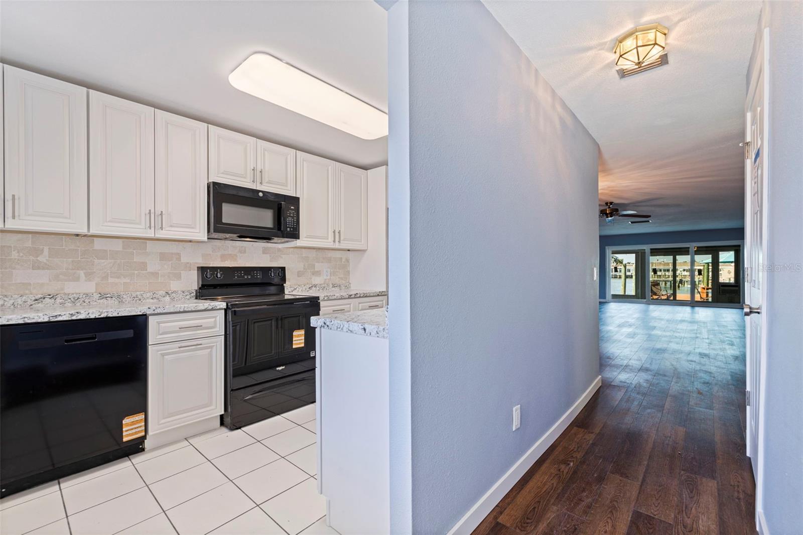 Image 4 of 41 For 409 Boca Ciega Point Boulevard S 409