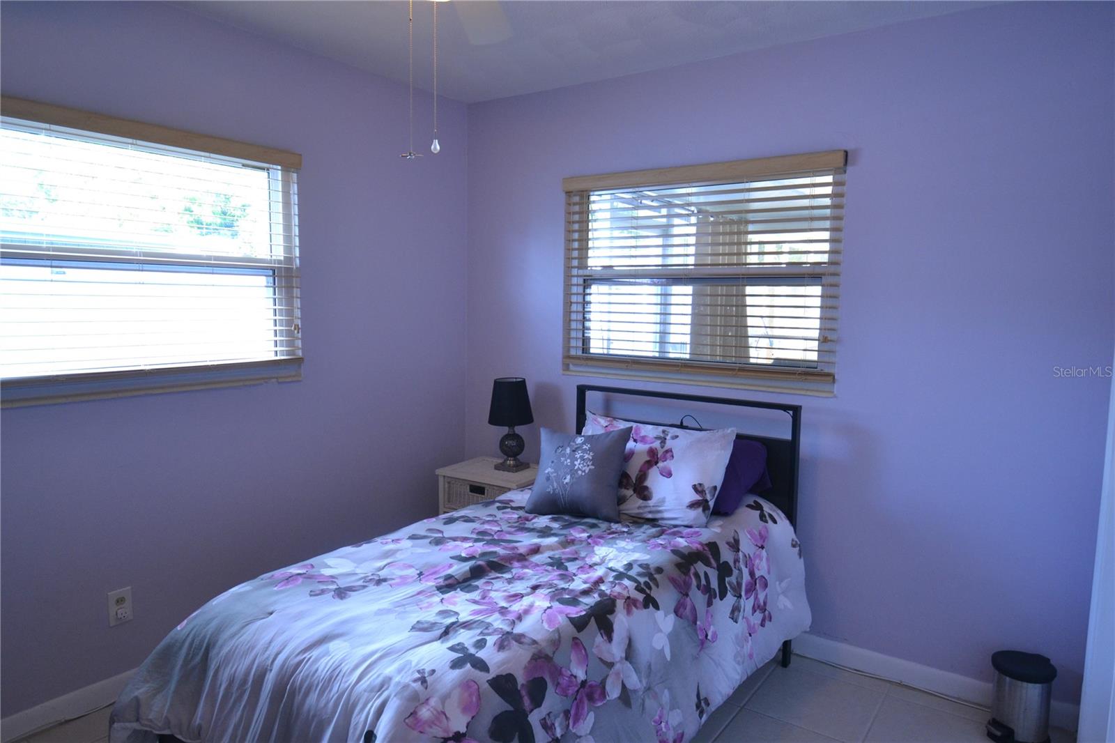 Image 17 of 48 For 1712 Suffolk Drive