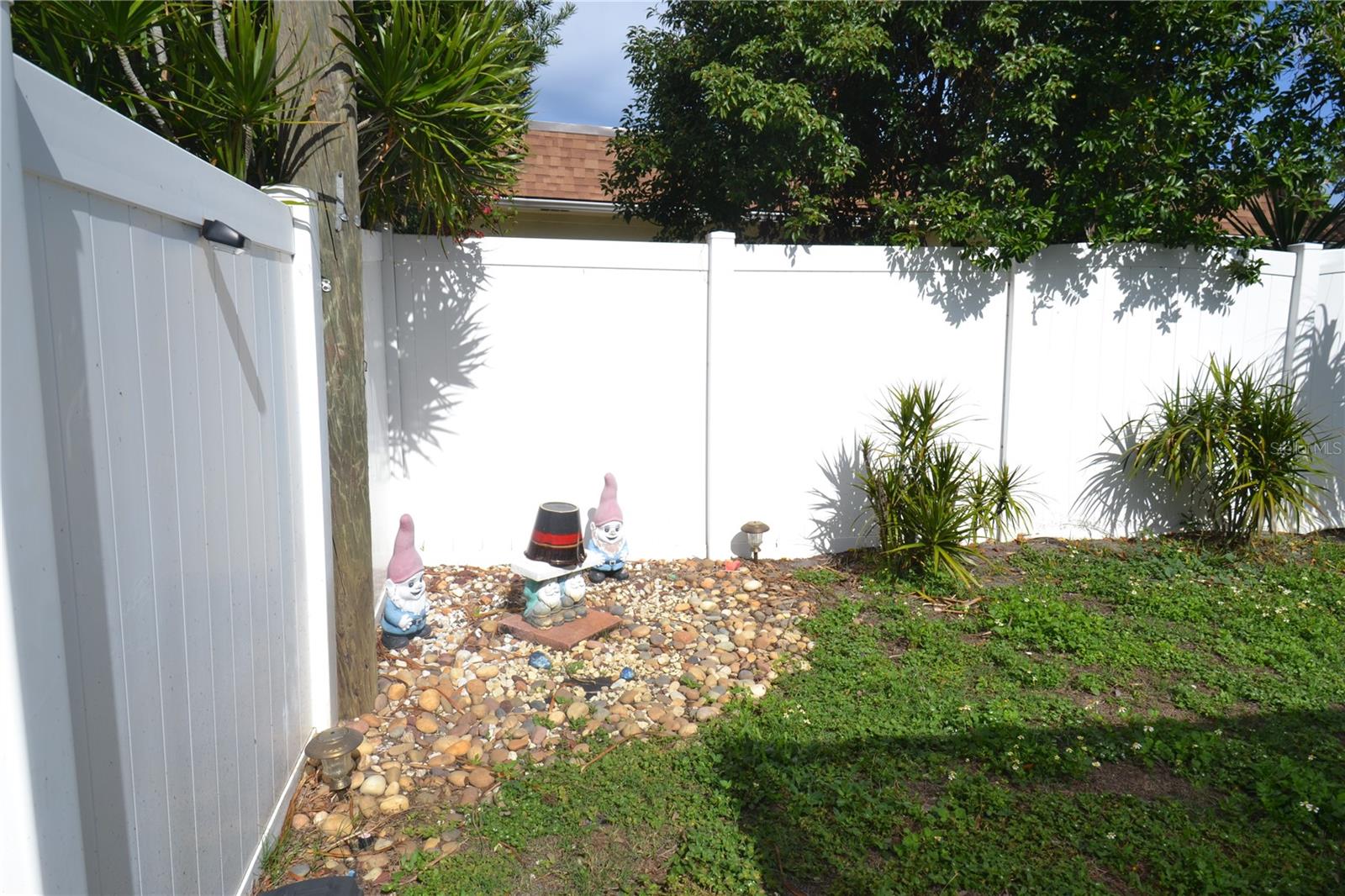 Image 28 of 48 For 1712 Suffolk Drive