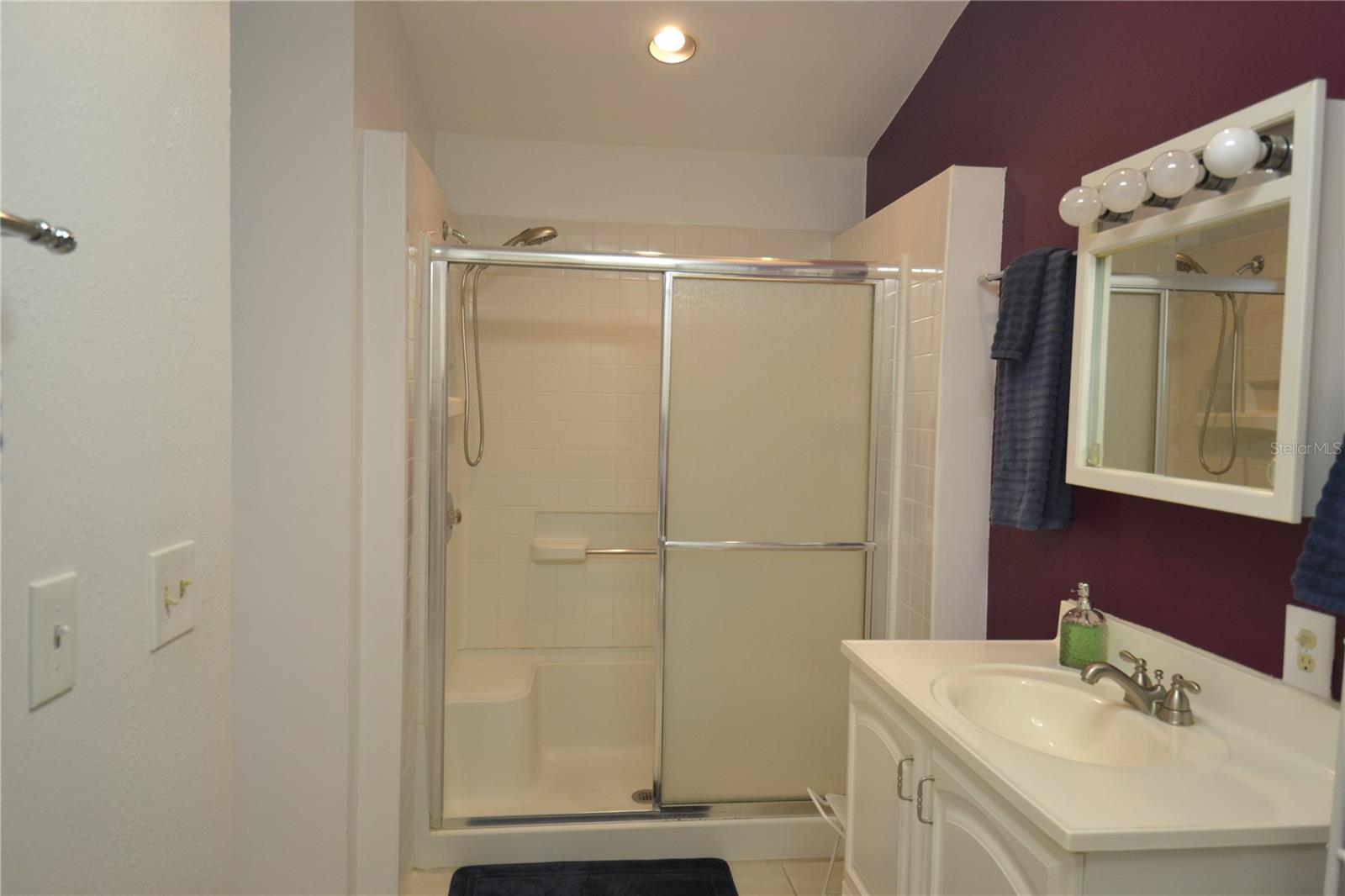 Image 42 of 48 For 1712 Suffolk Drive