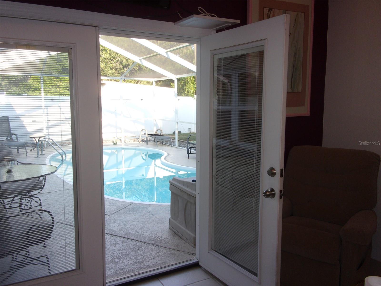 Image 44 of 48 For 1712 Suffolk Drive