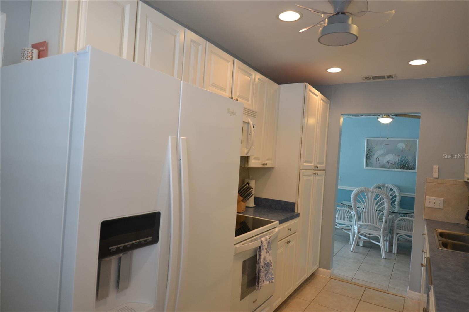 Image 5 of 48 For 1712 Suffolk Drive