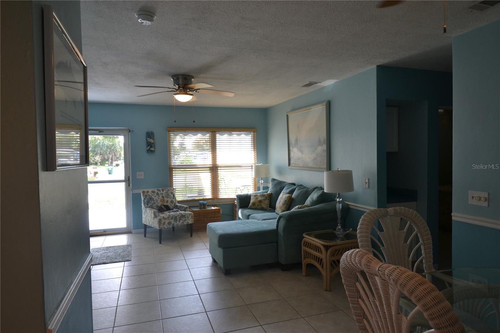 Image 7 of 48 For 1712 Suffolk Drive