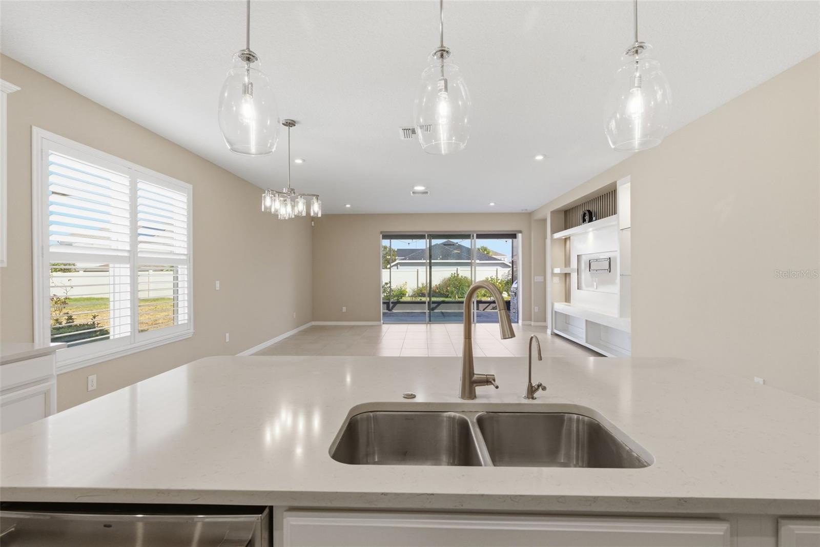 Listing photo id 19 for 10516 Tranquil Meadow Loop