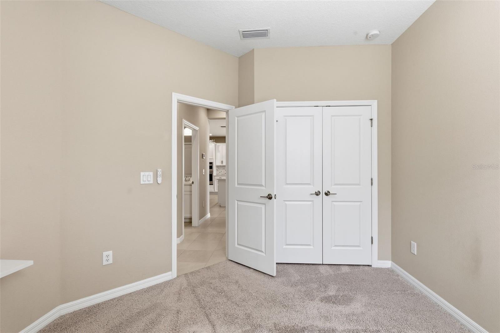 Listing photo id 40 for 10516 Tranquil Meadow Loop