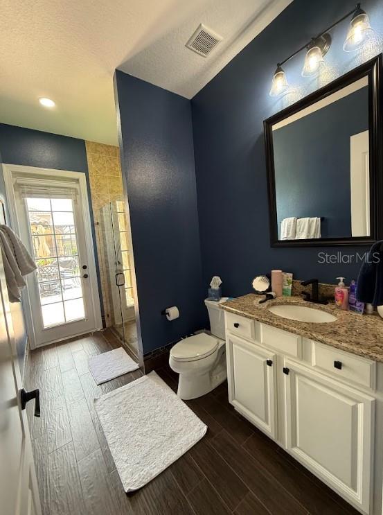 Image 13 of 47 For 9913 Hatton Circle