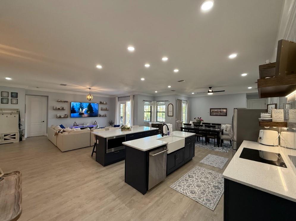 Image 29 of 47 For 9913 Hatton Circle