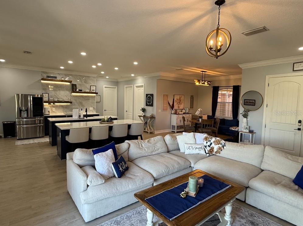 Image 35 of 47 For 9913 Hatton Circle