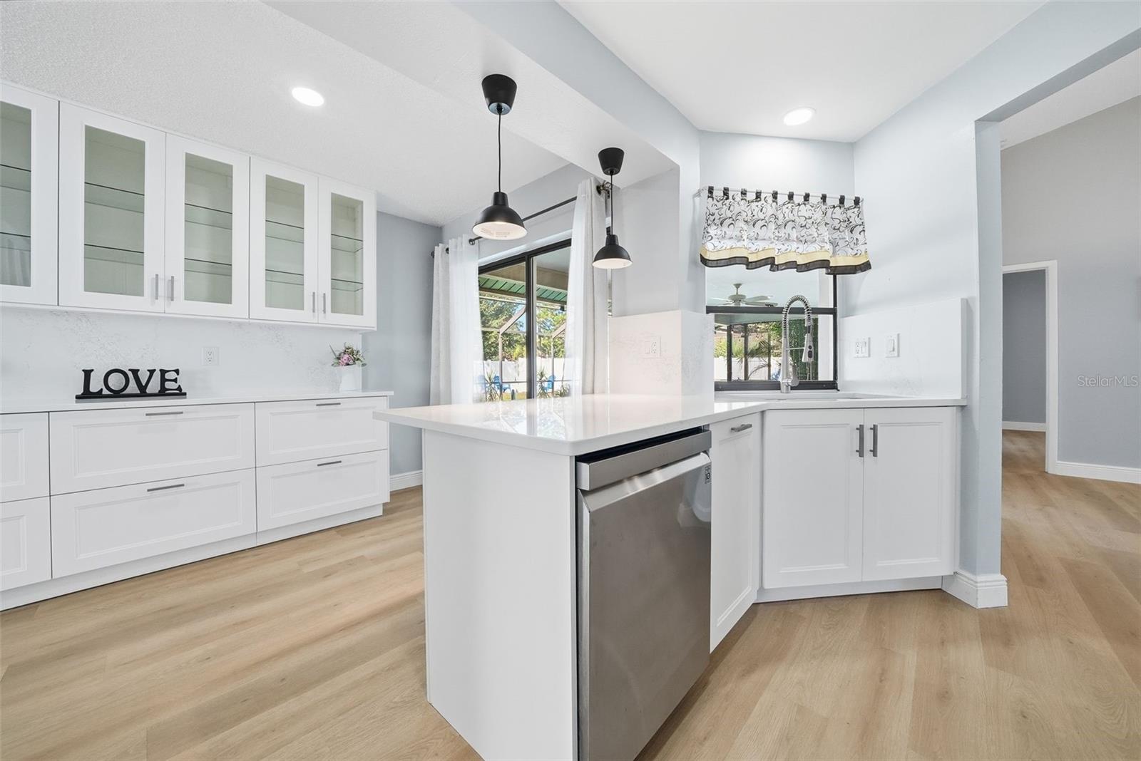 Image 27 of 100 For 2931 Pinewood Run