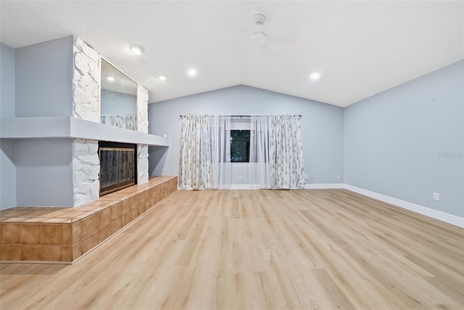 Image 53 of 100 For 2931 Pinewood Run