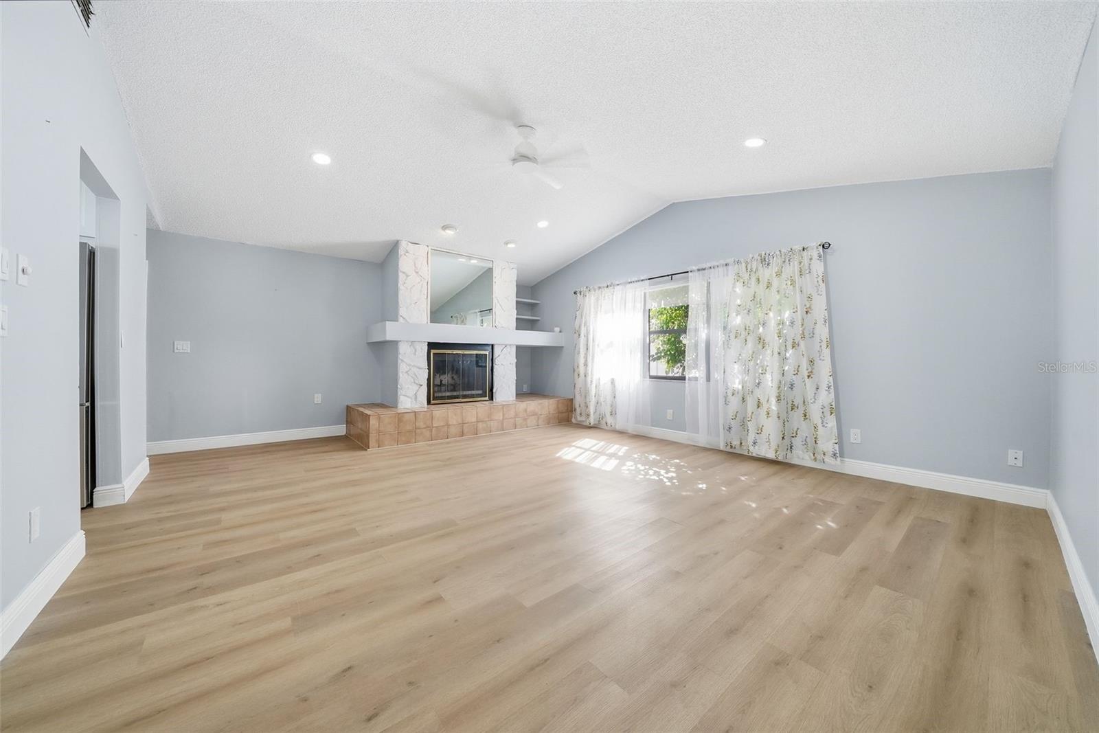 Image 54 of 100 For 2931 Pinewood Run