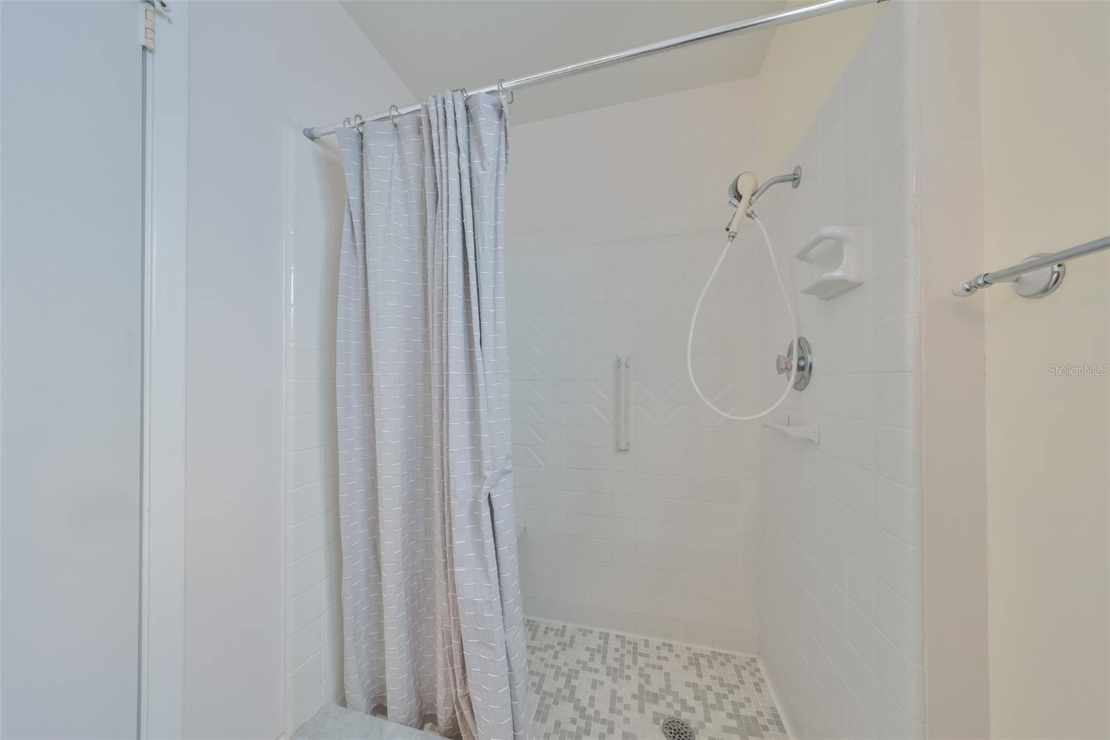 Image 28 of 52 For 1818 Danbury Drive