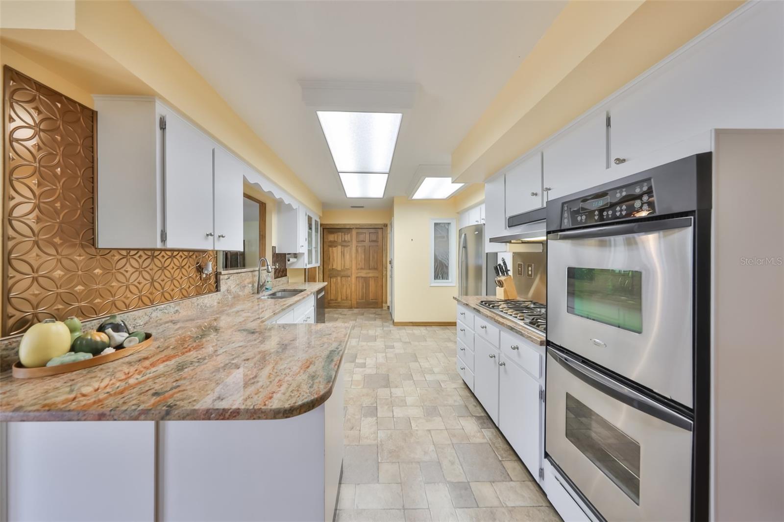 Image 4 of 52 For 1818 Danbury Drive