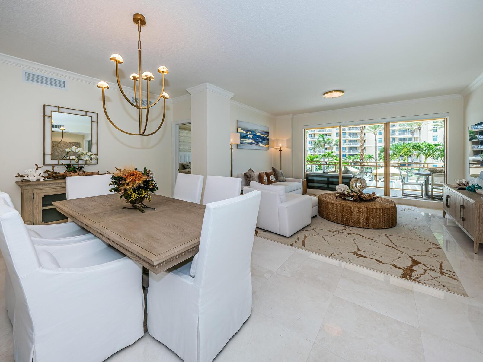 Image 10 of 18 For 11 Baymont Street 403