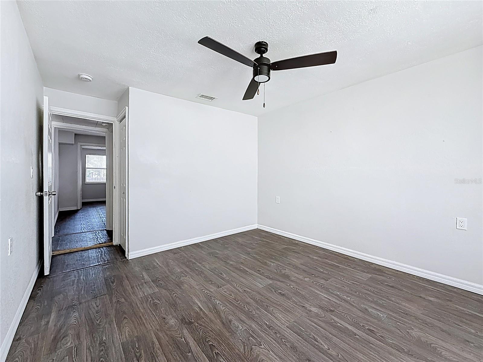 Image 23 of 26 For 618 17th Avenue S W