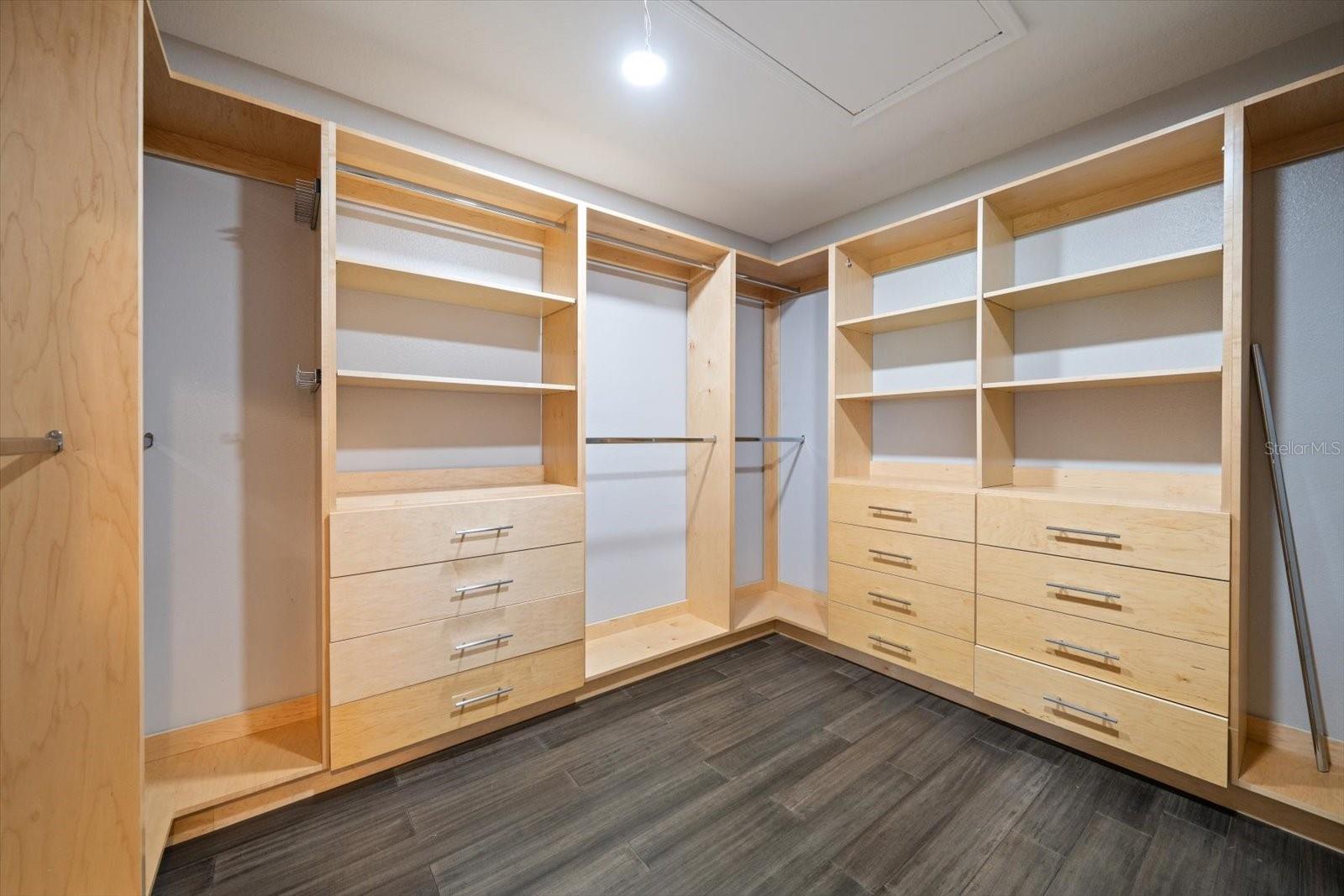 Image 24 of 54 For 1123 Shipwatch Circle