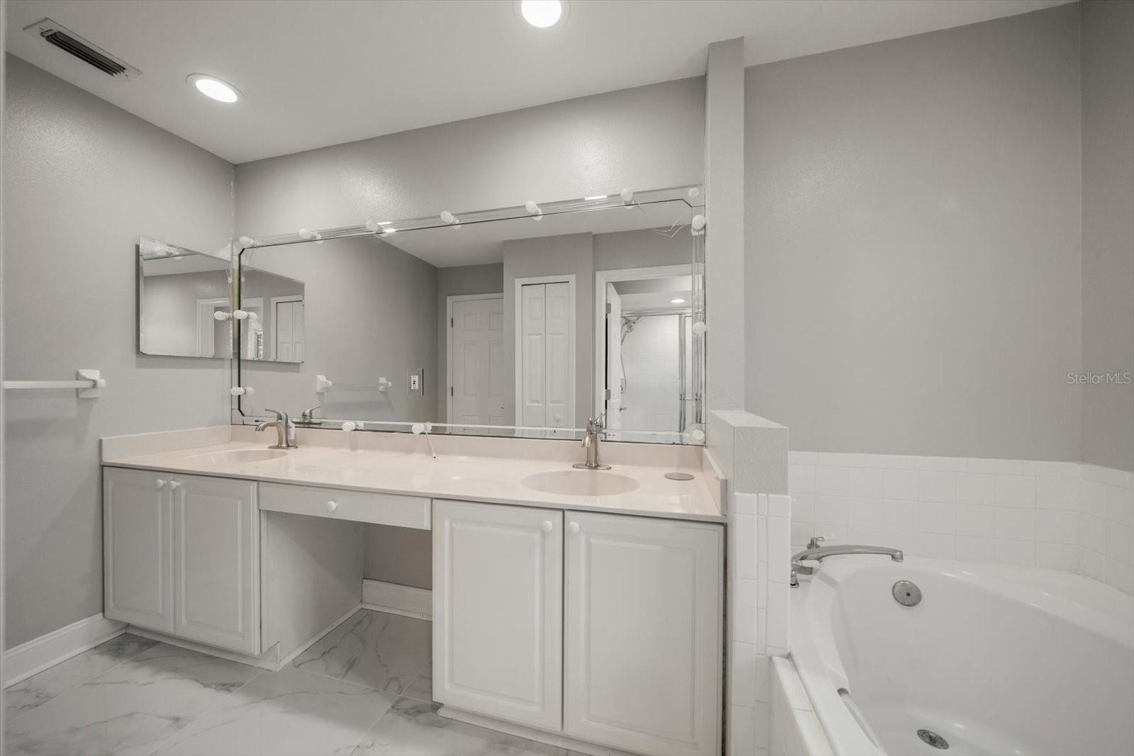 Image 32 of 54 For 1123 Shipwatch Circle