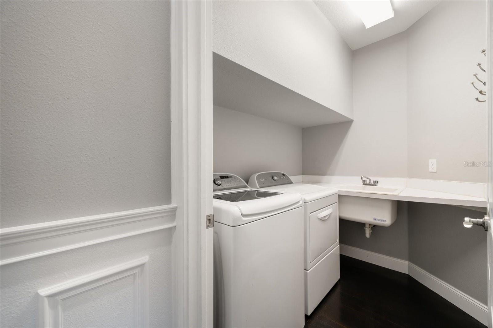 Image 38 of 54 For 1123 Shipwatch Circle