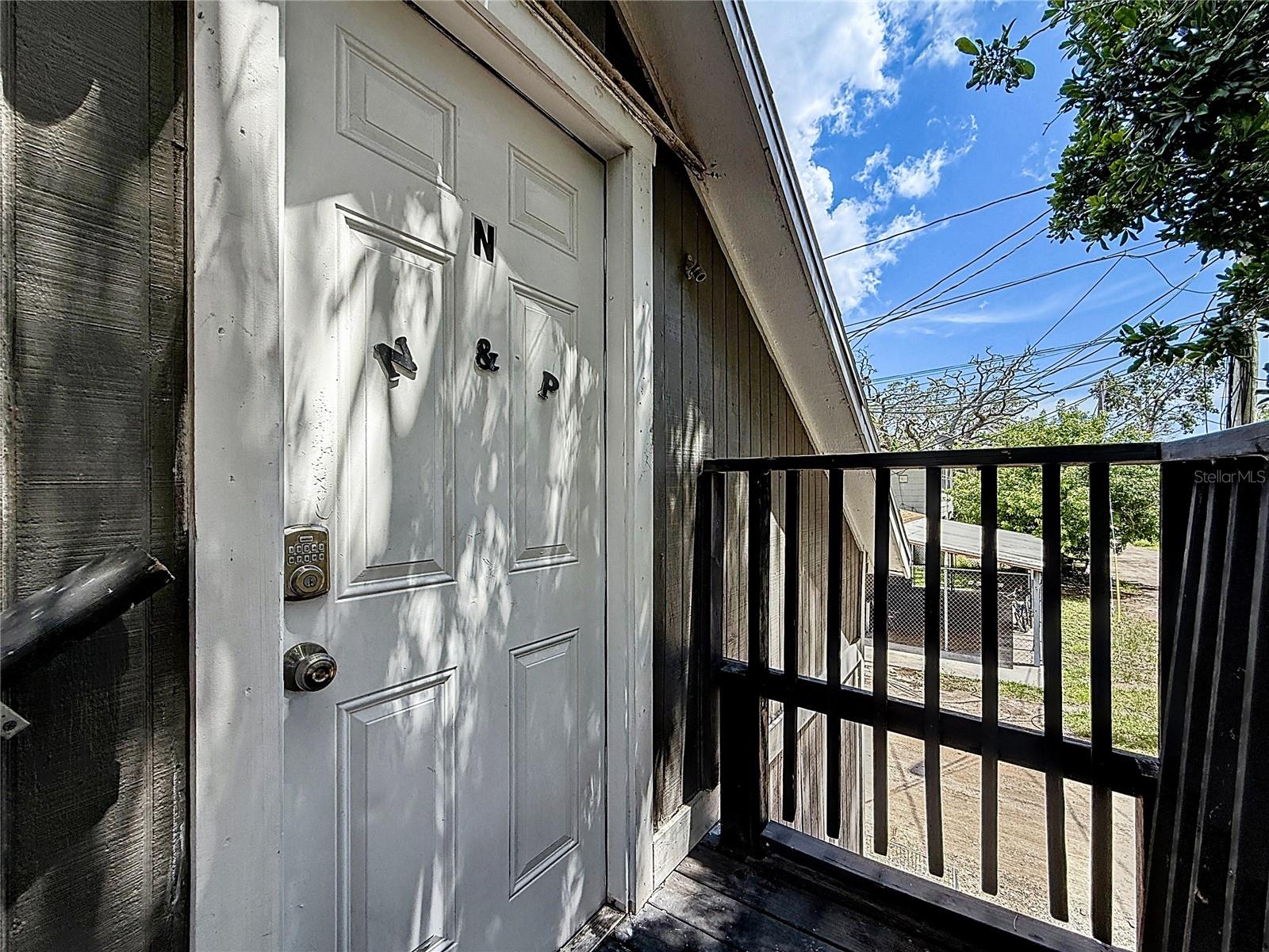 Image 3 of 23 For 618 17th Avenue S N