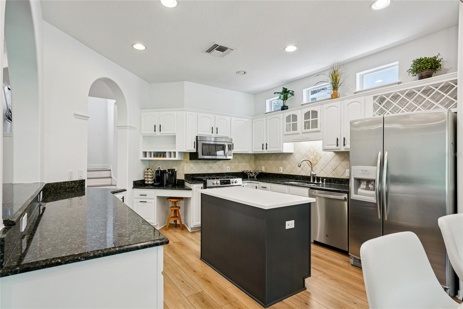 Image 26 of 77 For 3303 Lawn Avenue