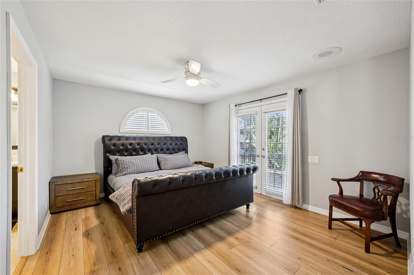 Image 39 of 77 For 3303 Lawn Avenue