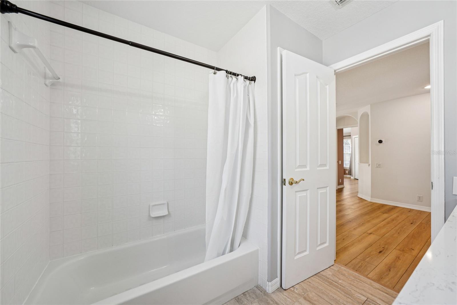 Image 60 of 77 For 3303 Lawn Avenue