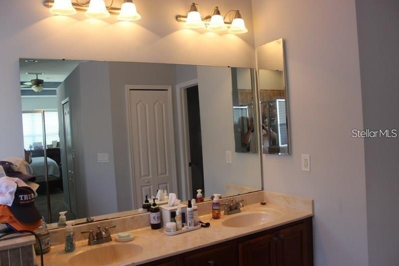 Image 13 of 30 For 21745 Garden Walk Loop