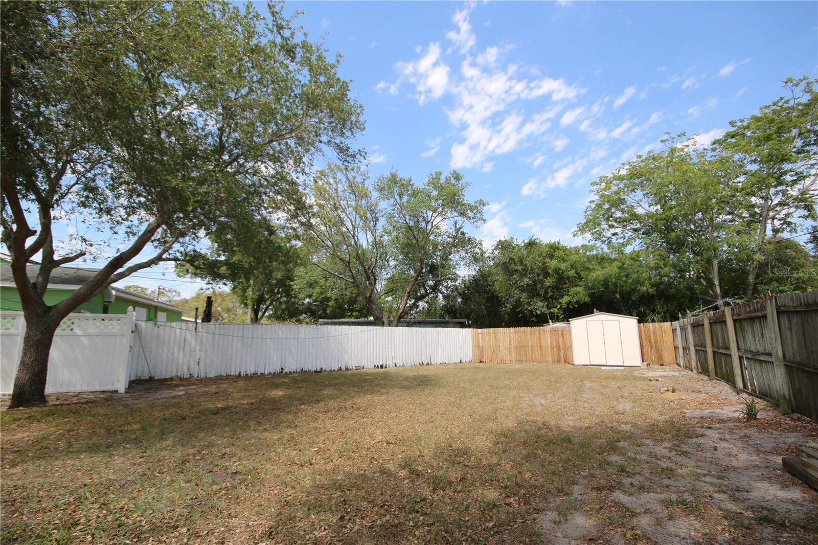 Image 19 of 19 For 1415 Hamlet Avenue