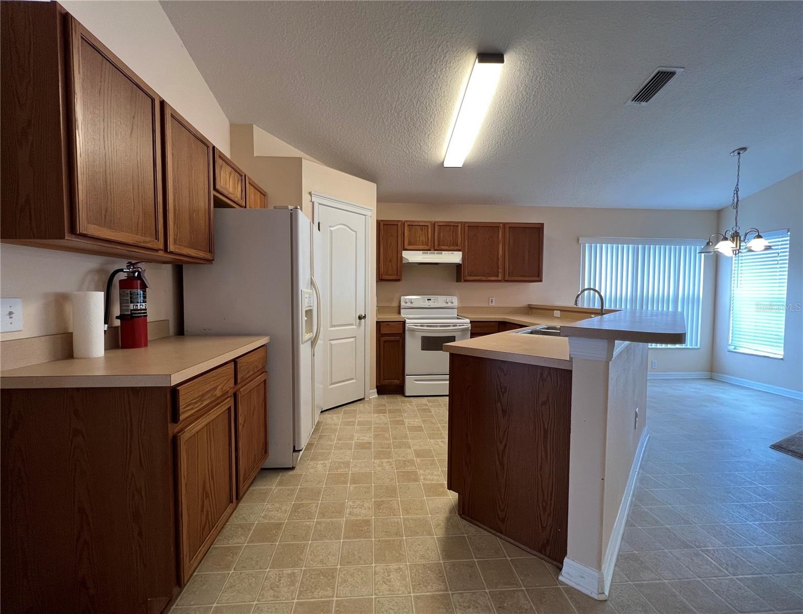 Image 10 of 23 For 7531 Oxford Garden Circle