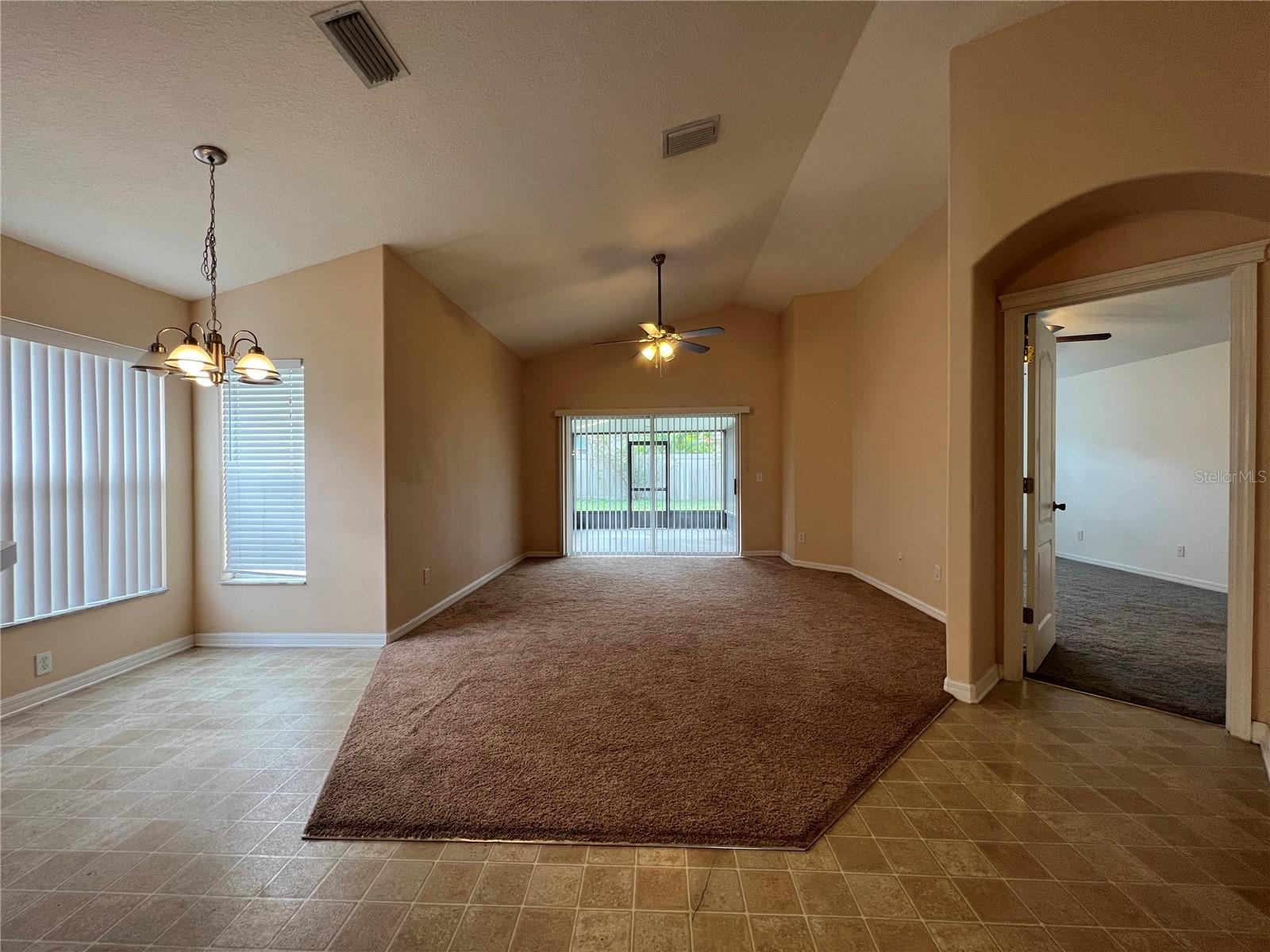 Image 13 of 23 For 7531 Oxford Garden Circle