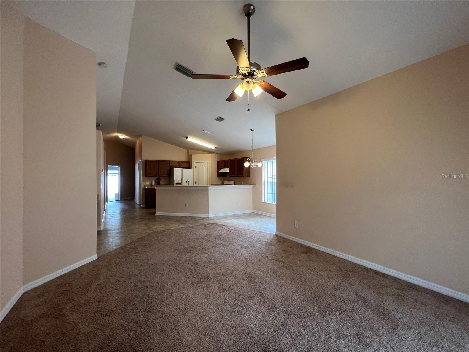 Image 17 of 23 For 7531 Oxford Garden Circle