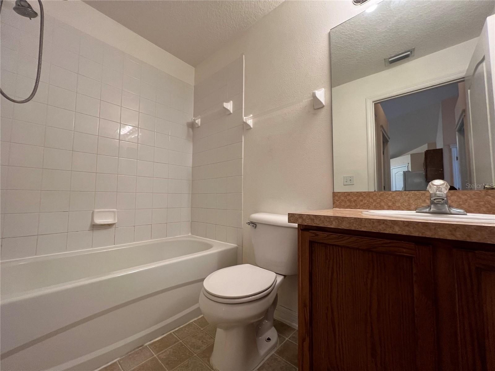 Image 18 of 23 For 7531 Oxford Garden Circle