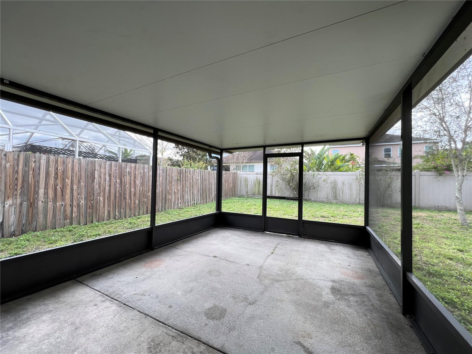 Image 3 of 23 For 7531 Oxford Garden Circle