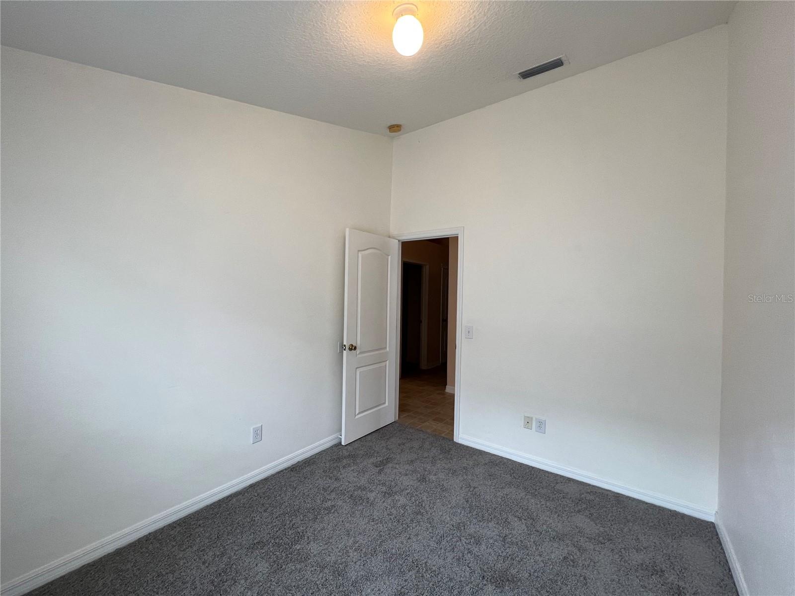 Image 7 of 23 For 7531 Oxford Garden Circle