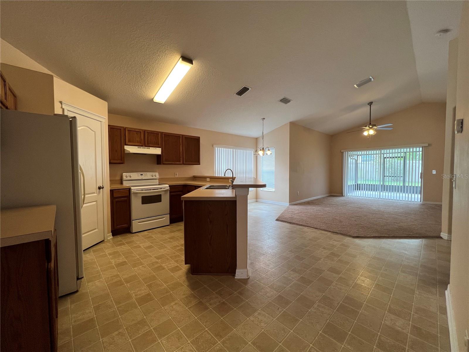 Image 9 of 23 For 7531 Oxford Garden Circle