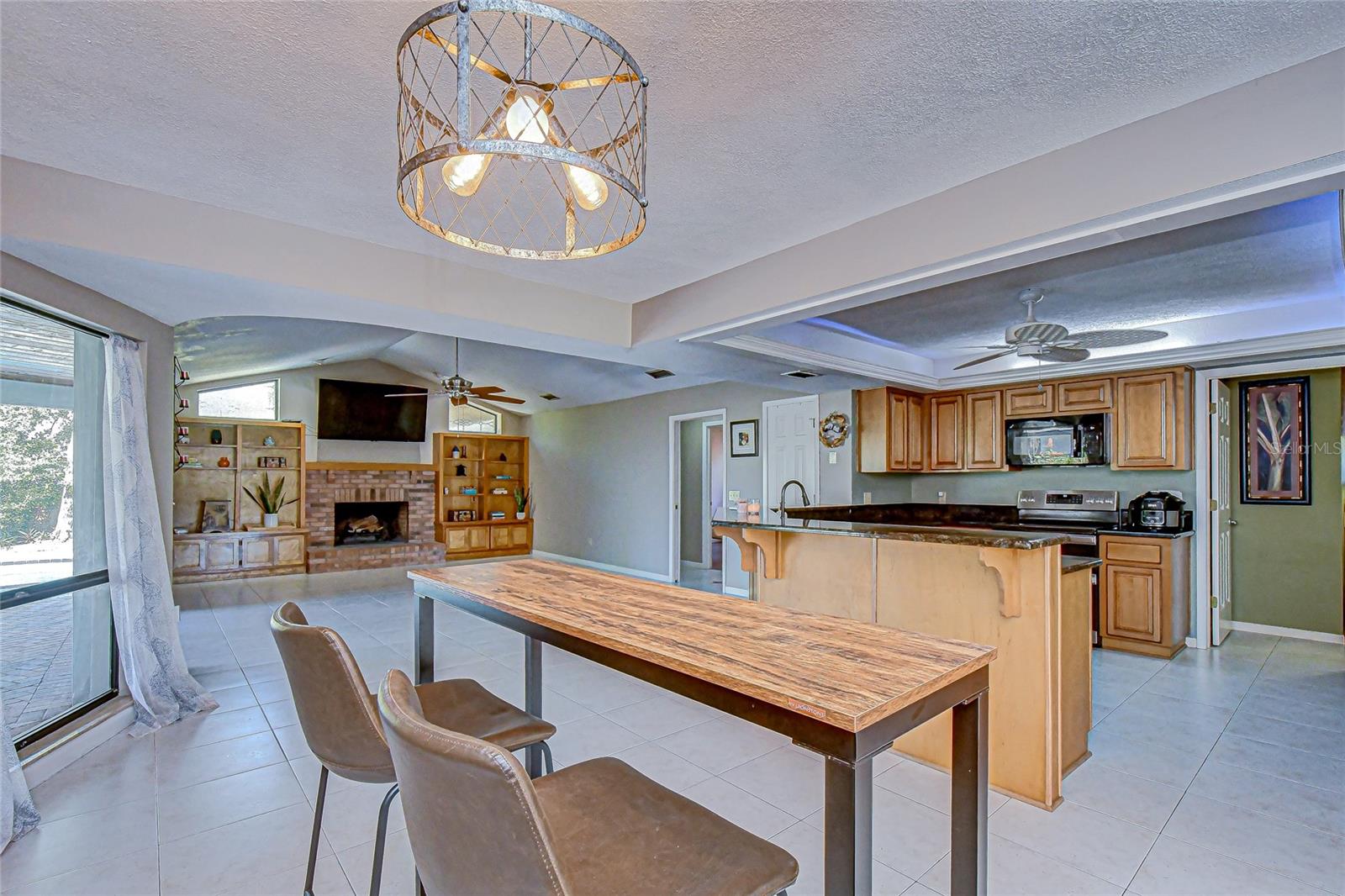 Image 10 of 37 For 3816 Buckingham Loop Drive