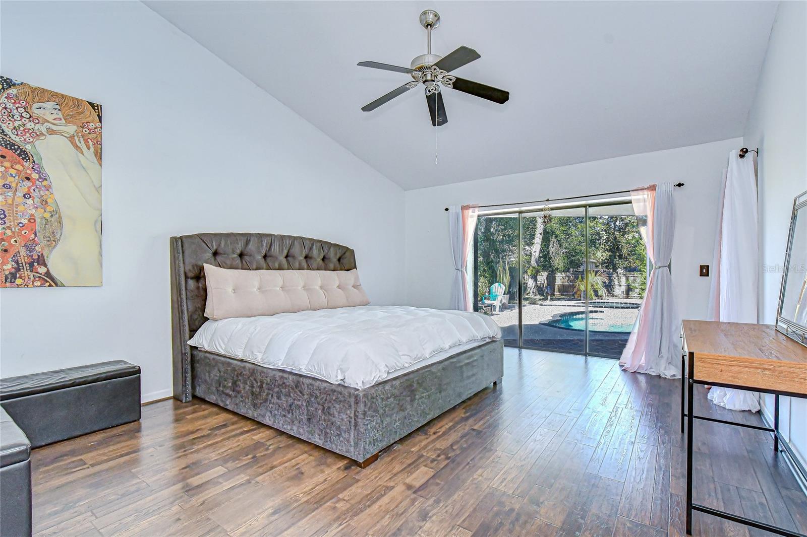 Image 17 of 37 For 3816 Buckingham Loop Drive