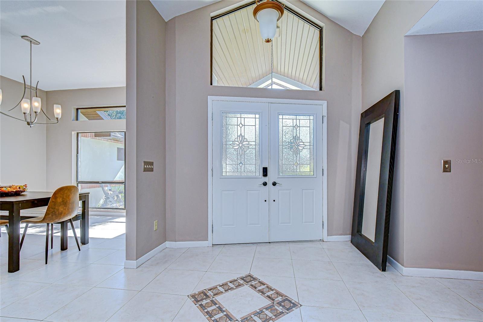 Image 4 of 37 For 3816 Buckingham Loop Drive