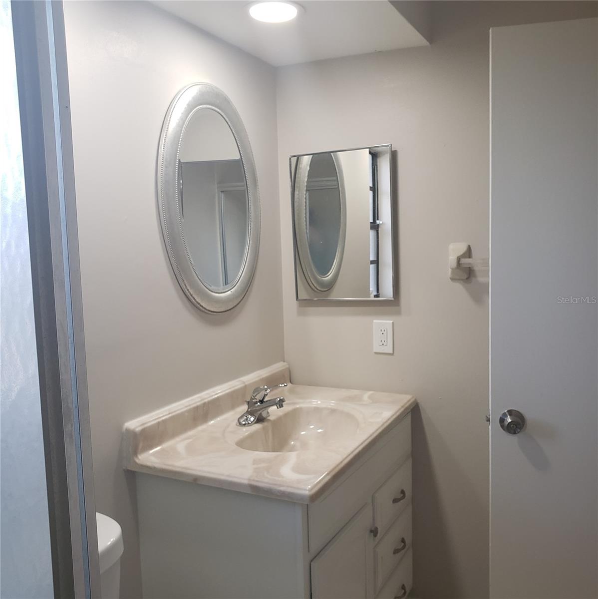 Image 10 of 20 For 13131 Lawrence Street