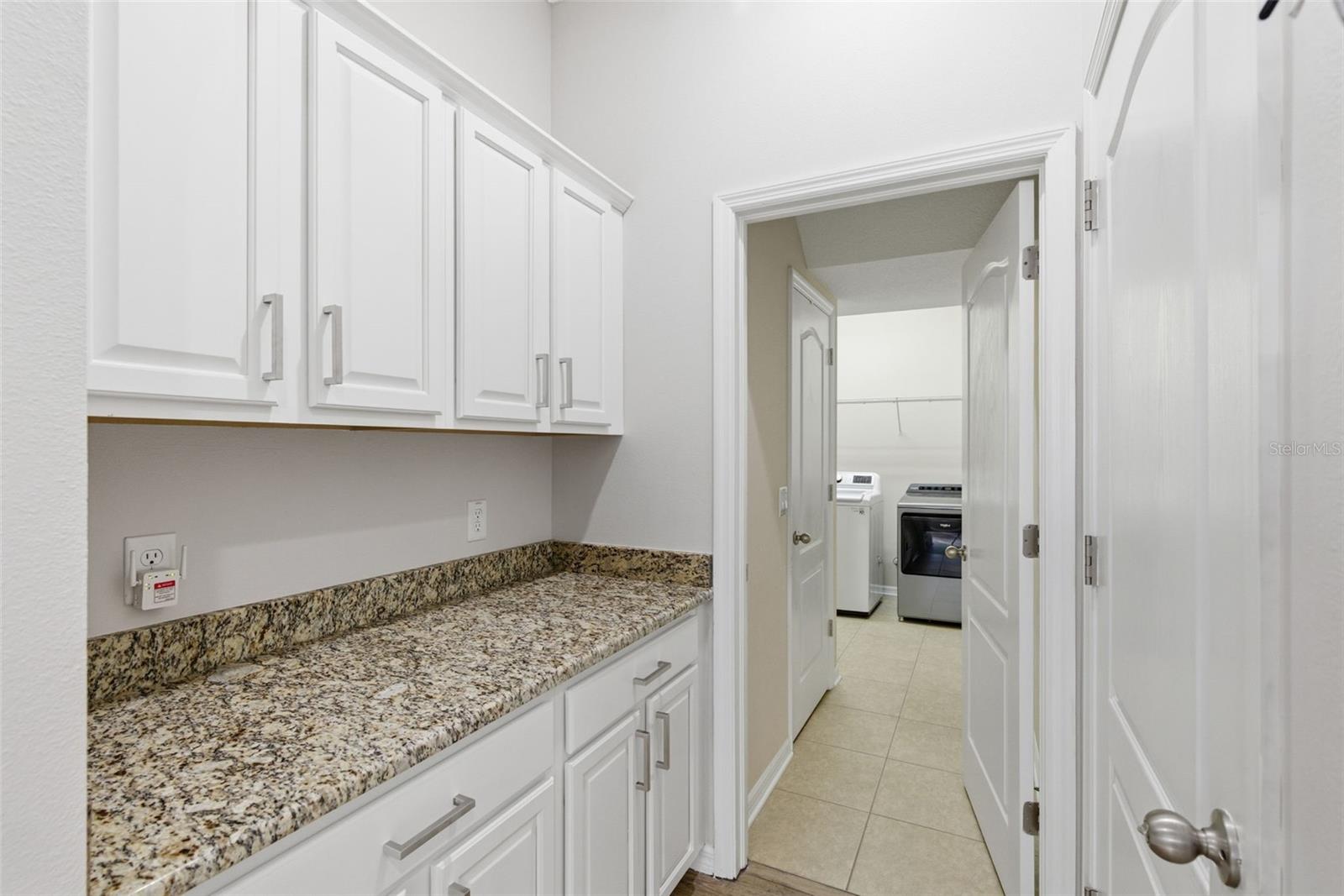 Image 13 of 99 For 4094 Windcrest Drive