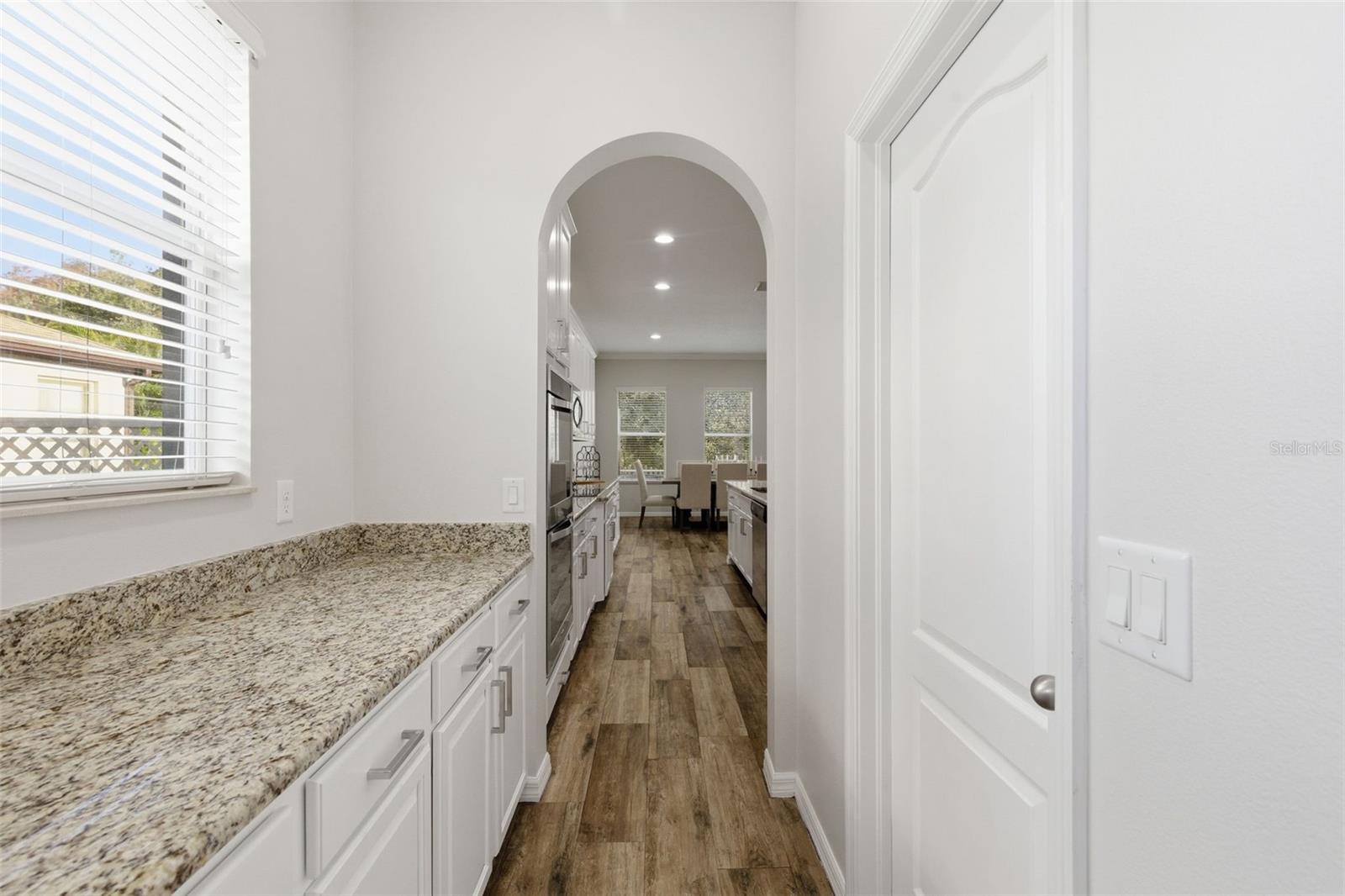 Image 15 of 99 For 4094 Windcrest Drive