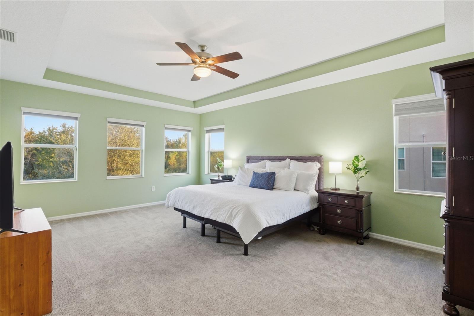 Image 38 of 99 For 4094 Windcrest Drive