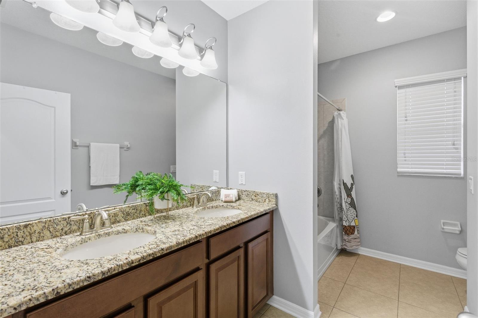 Image 49 of 99 For 4094 Windcrest Drive