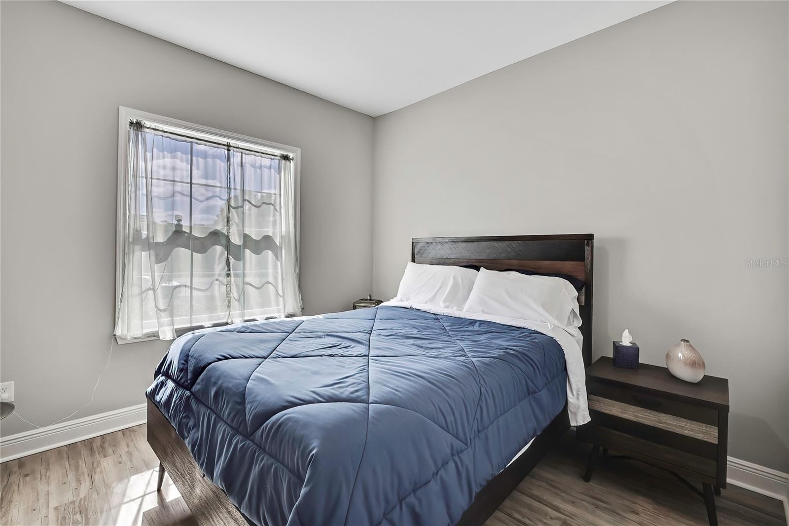 Image 18 of 46 For 9504 Earthwind Court